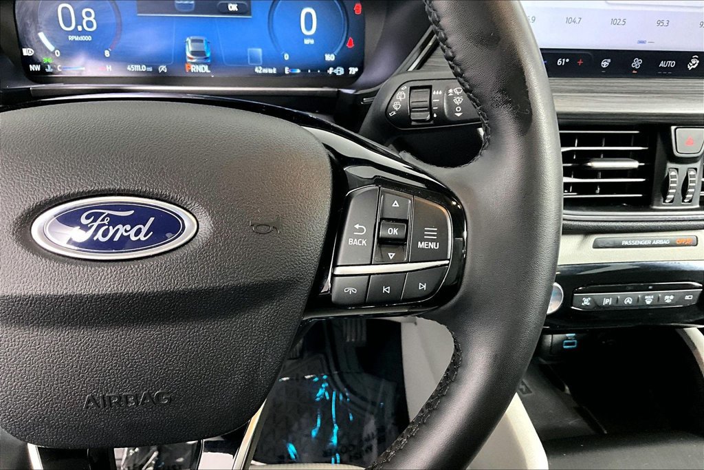 Certified 2023 Ford Escape Platinum AWD/4WD image 19