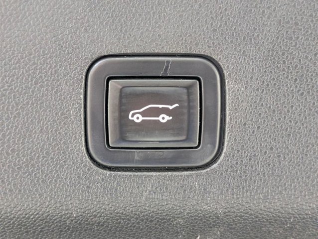 Used 2021 Chevrolet Tahoe LT RWD image 24