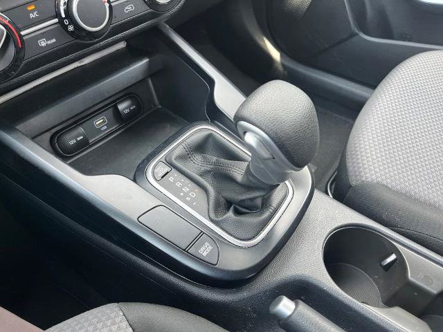 Used 2025 Kia Soul LX w/ LX Technology Package FWD image 29