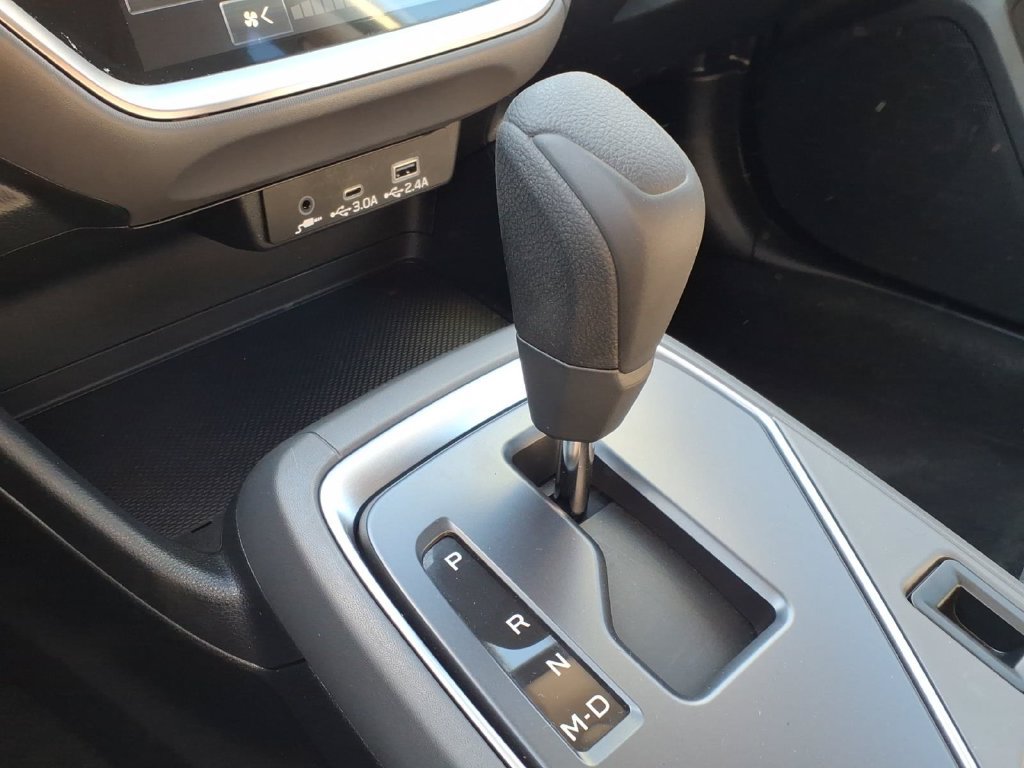 Used 2025 Subaru Crosstrek 2.5i Premium AWD/4WD image 12