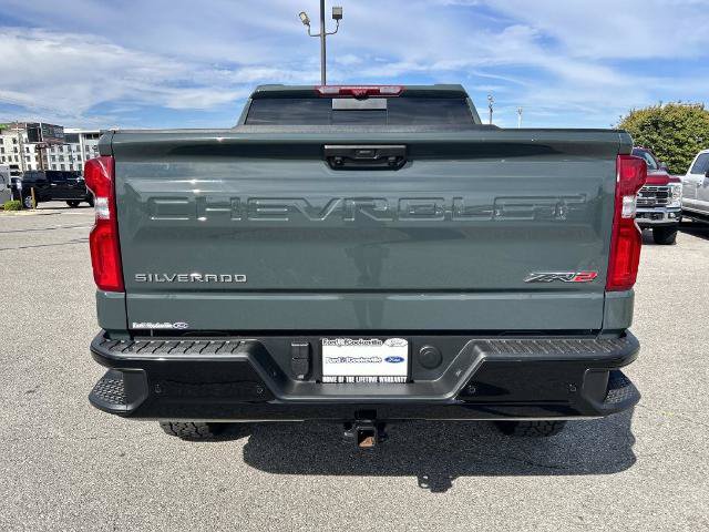 Used 2025 Chevrolet Silverado 1500 ZR2 w/ Technology Package AWD/4WD image 5