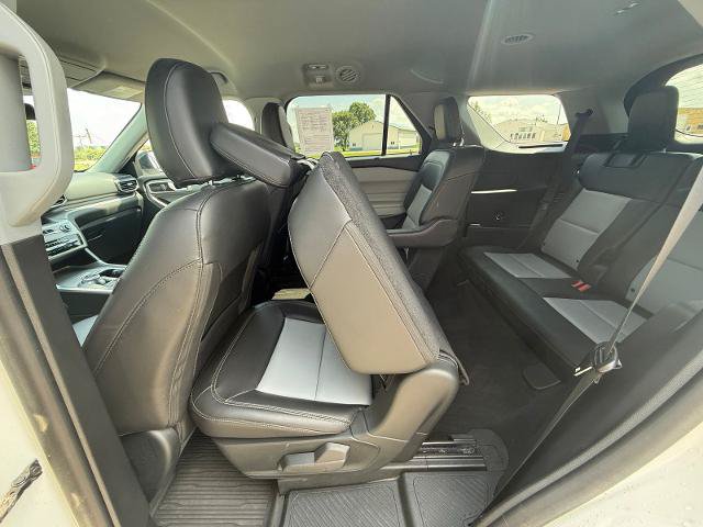 Certified 2023 Ford Explorer XLT w/ Equipment Group 202A AWD/4WD image 15