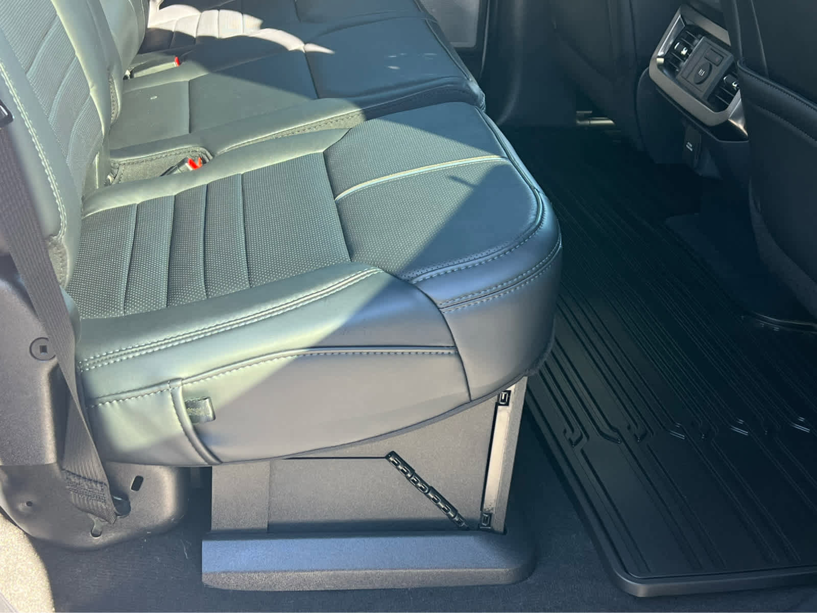 Certified 2026 Ford F350 Platinum image 23