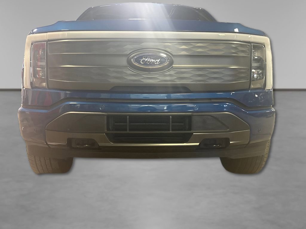 Certified 2022 Ford F150 Lightning Lariat w/ Max Trailer Tow Package image 15