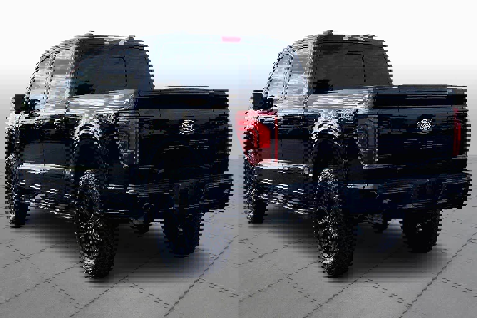 Certified 2024 Ford F150 Lariat w/ Bed Utility Package image 2