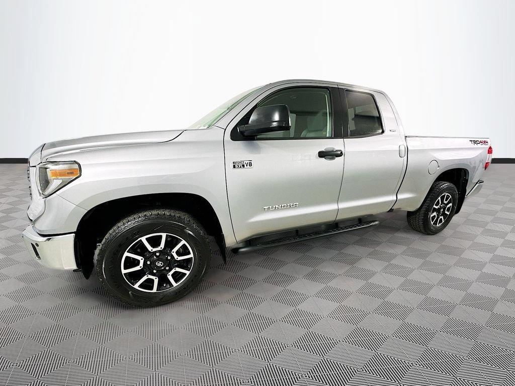Used 2018 Toyota Tundra SR5 w/ TRD Off Road Package AWD/4WD image 6