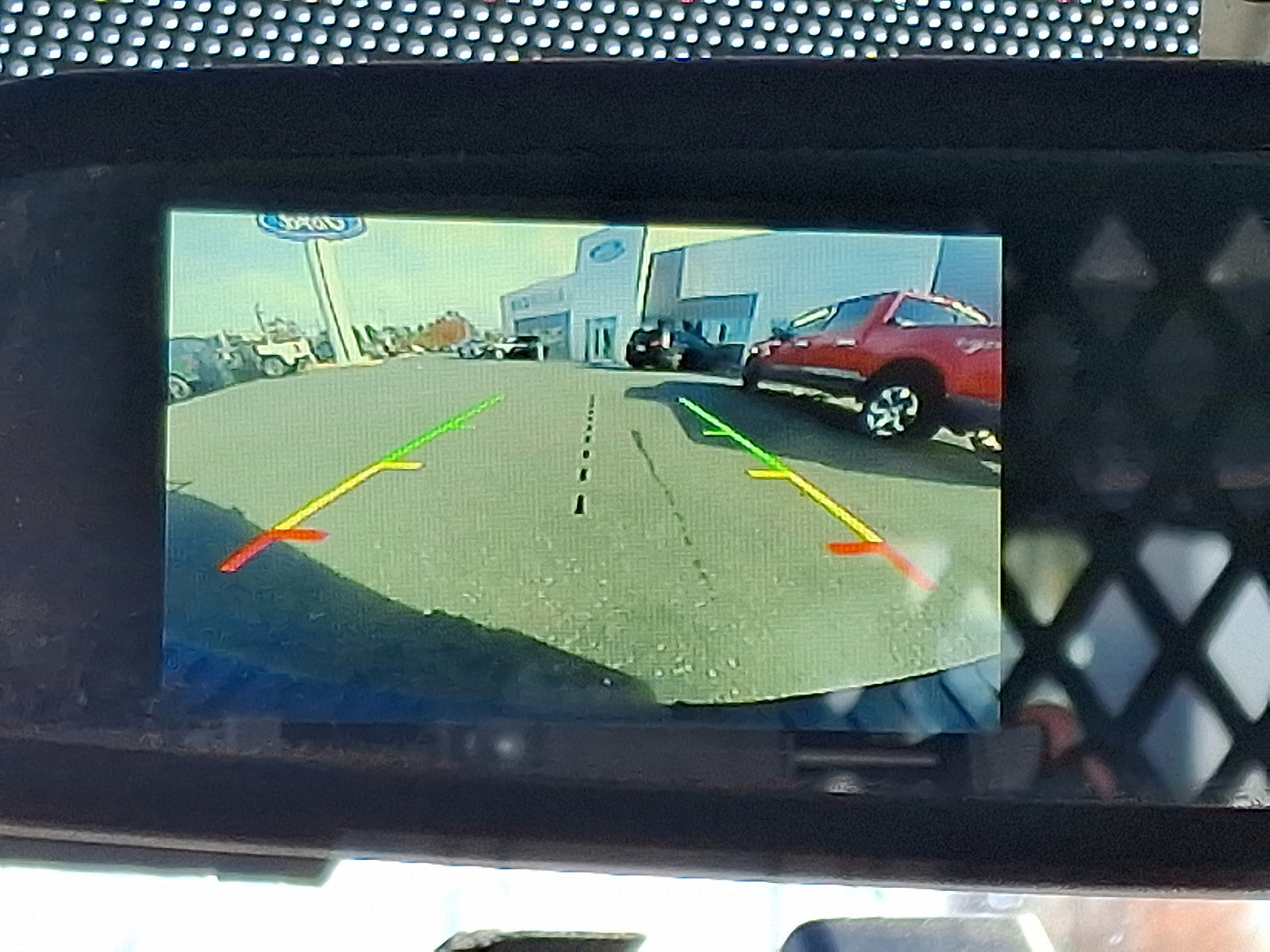 Certified 2018 Ford Transit 250 130 Low Roof w/ Exterior Upgrade Package image 24