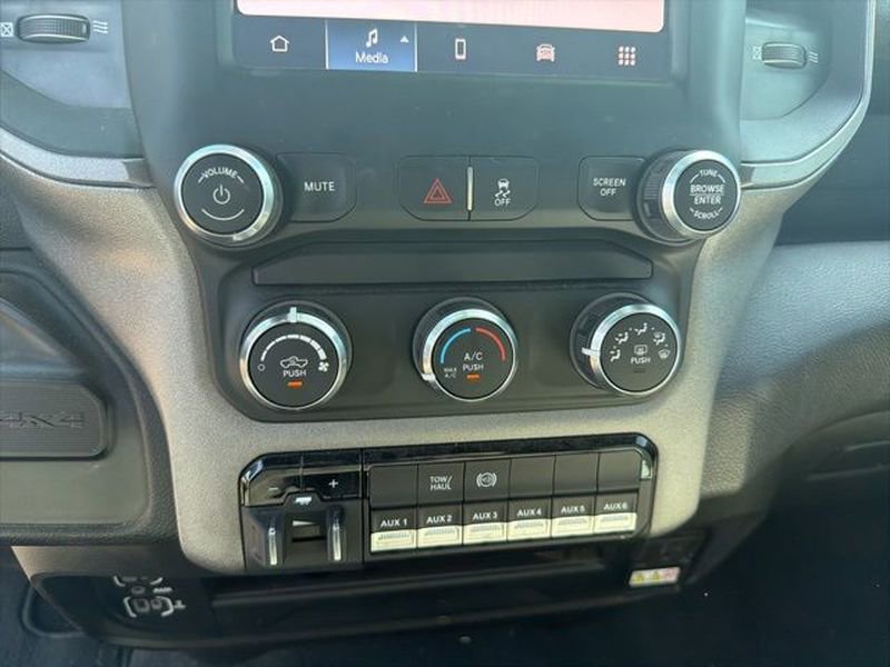 Used 2024 RAM 3500 Tradesman AWD/4WD image 7