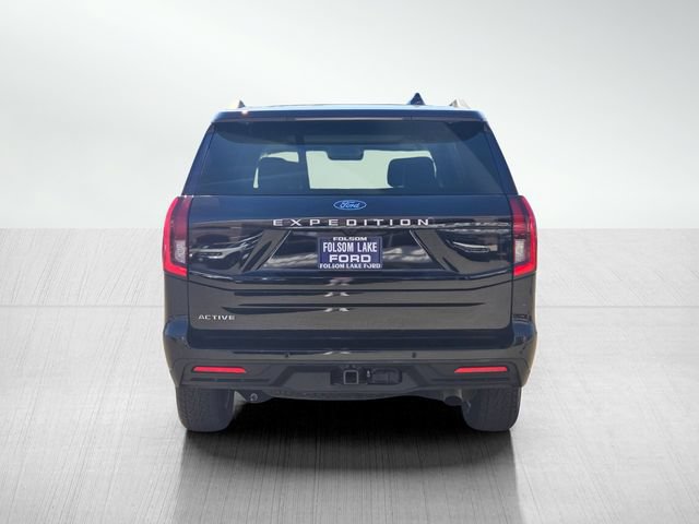 Certified 2025 Ford Expedition Active AWD/4WD image 5