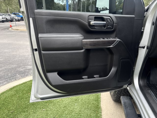 Used 2022 Chevrolet Silverado 2500 LTZ AWD/4WD image 14
