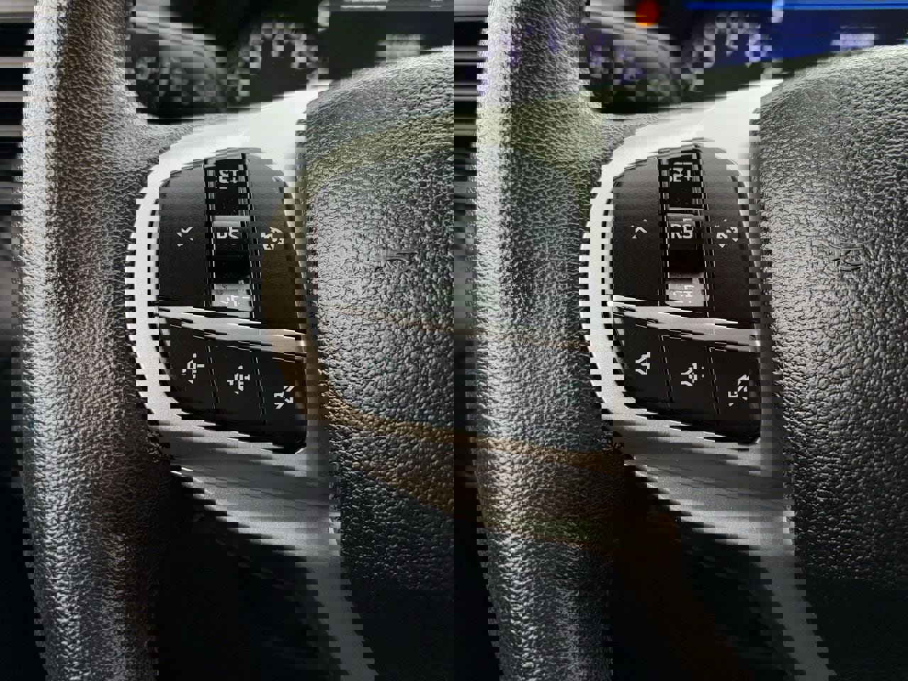 Certified 2022 Ford Explorer XLT image 16