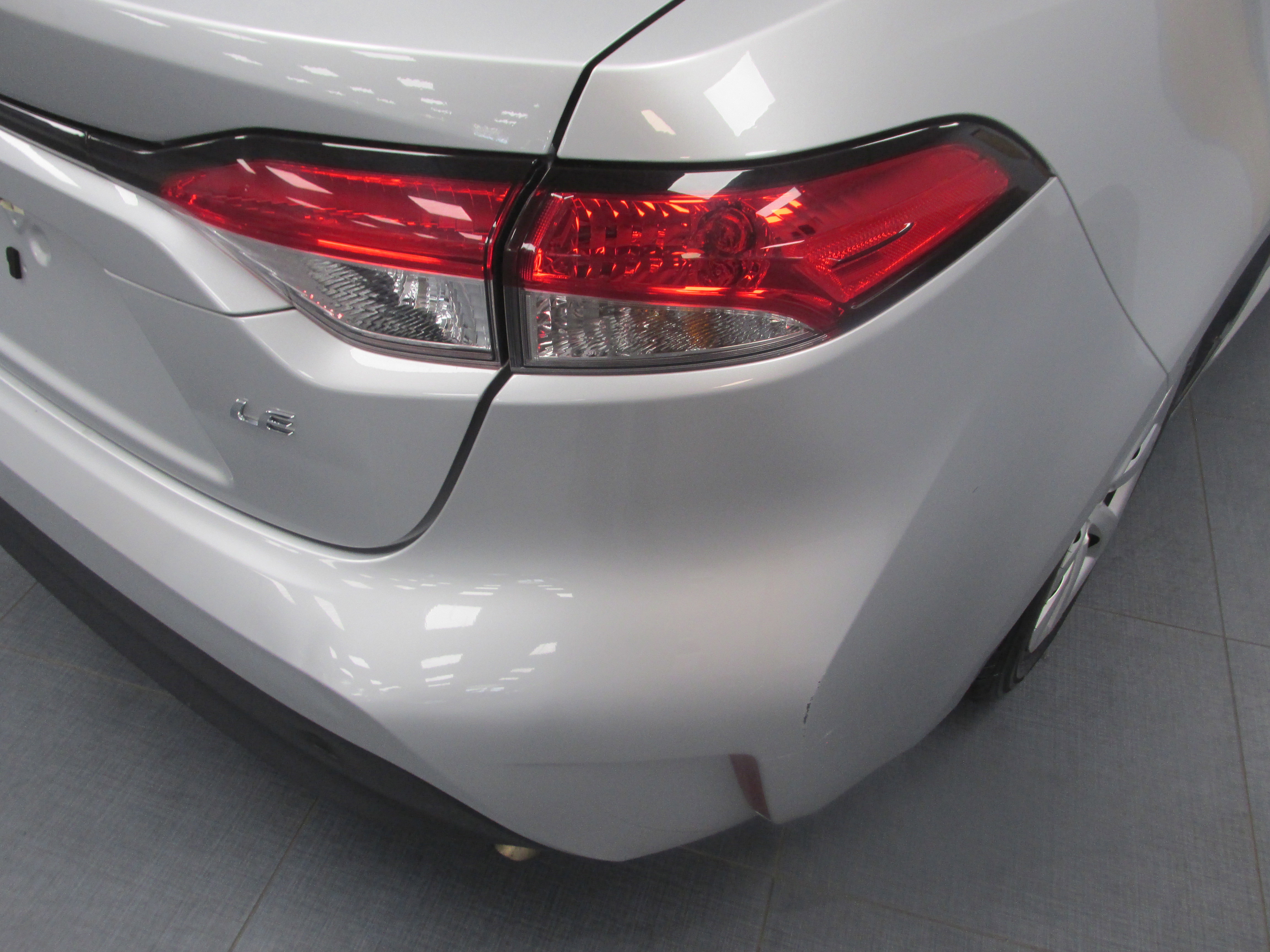 Used 2023 Toyota Corolla LE FWD image 11