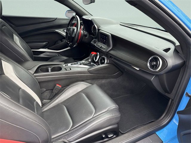 Used 2022 Chevrolet Camaro LT w/ RS Package image 17