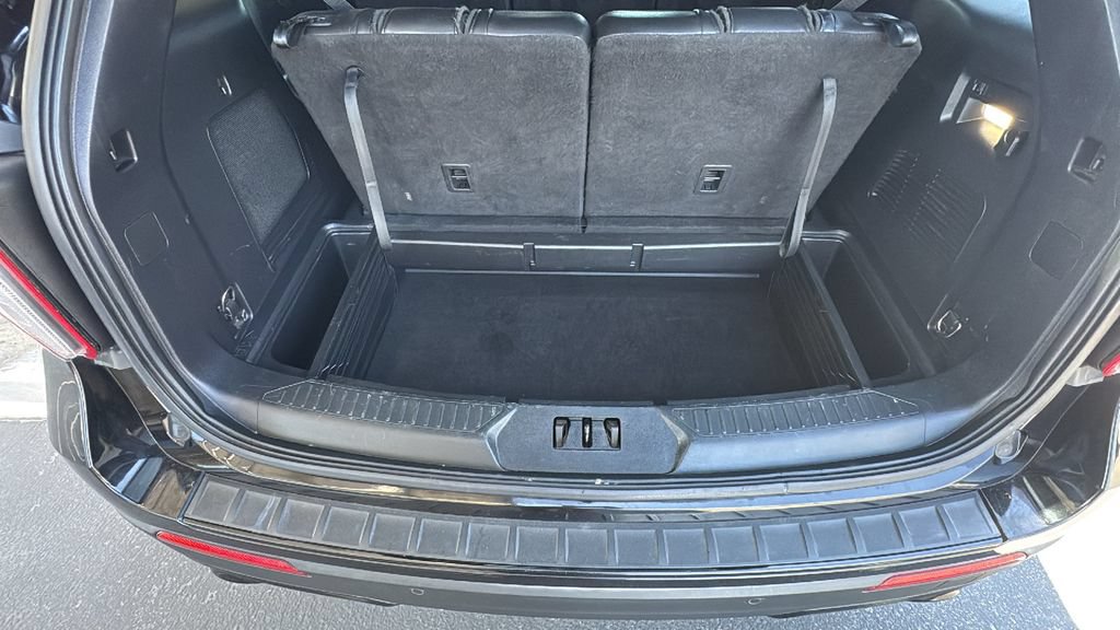 Certified 2022 Ford Explorer ST-Line RWD image 26
