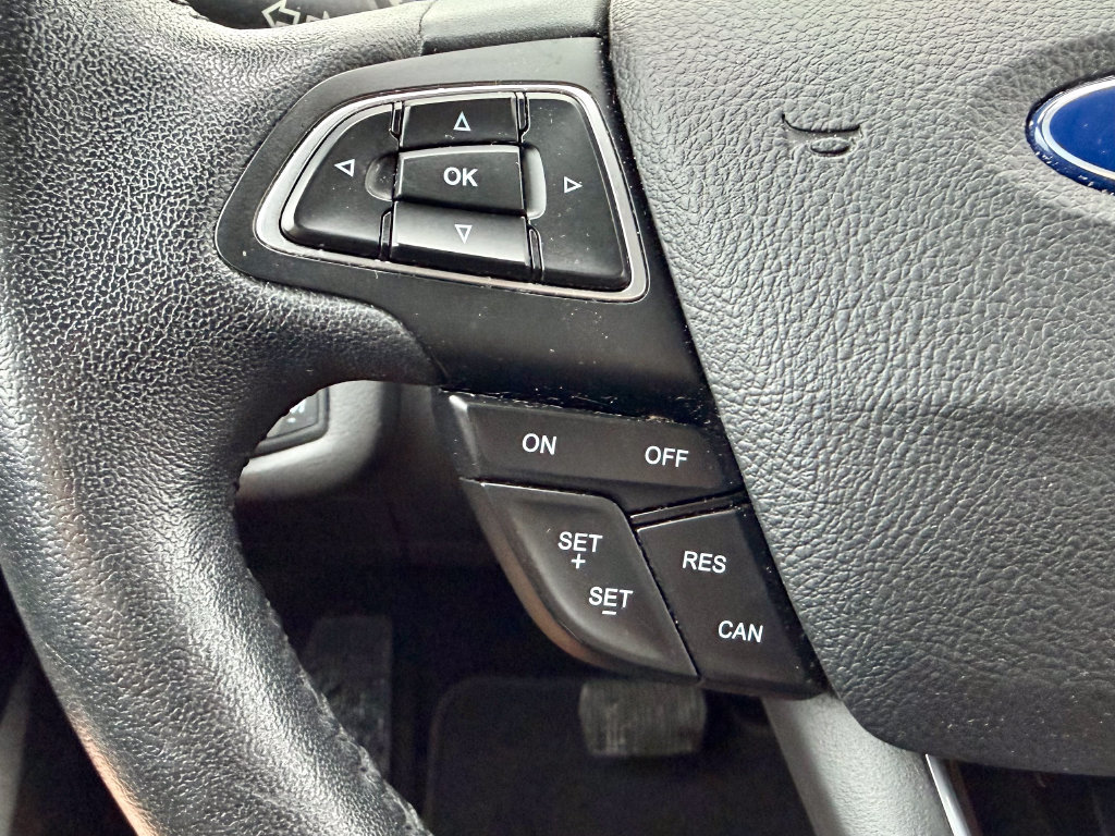 Certified 2018 Ford Escape SEL FWD image 22