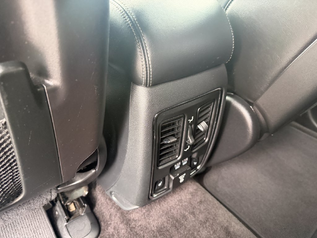 Used 2018 Jeep Grand Cherokee SRT AWD/4WD image 21