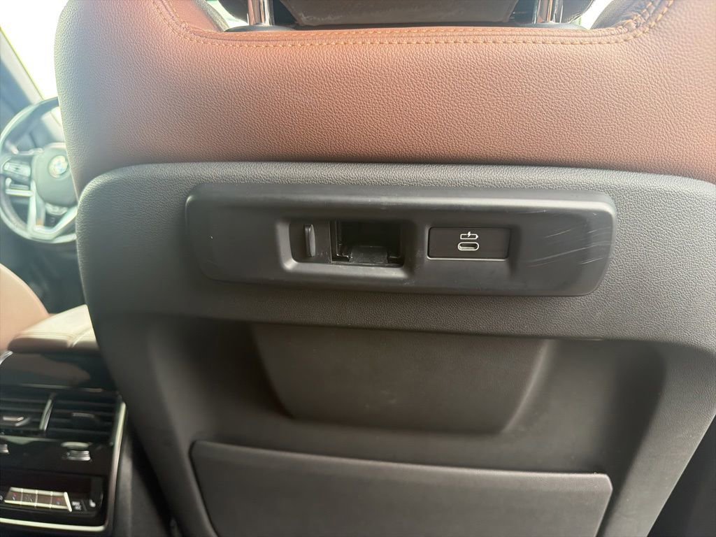 Used 2019 BMW X5 xDrive40i w/ Convenience Package AWD/4WD image 45