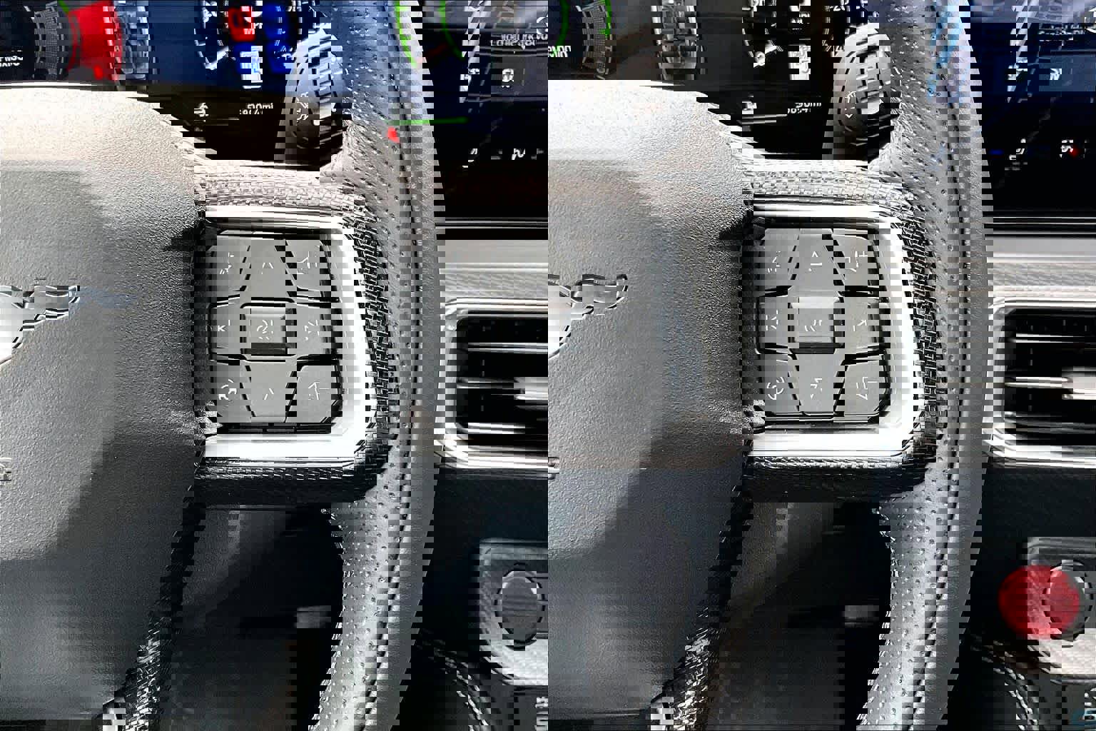 Certified 2025 Ford Mustang Premium image 25