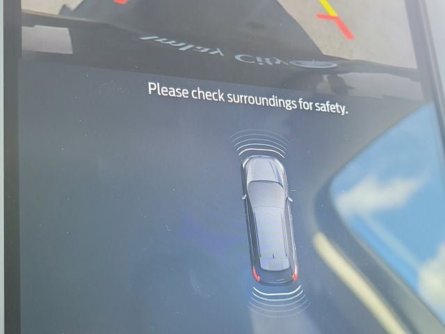 Certified 2024 Ford Edge Titanium AWD/4WD image 16