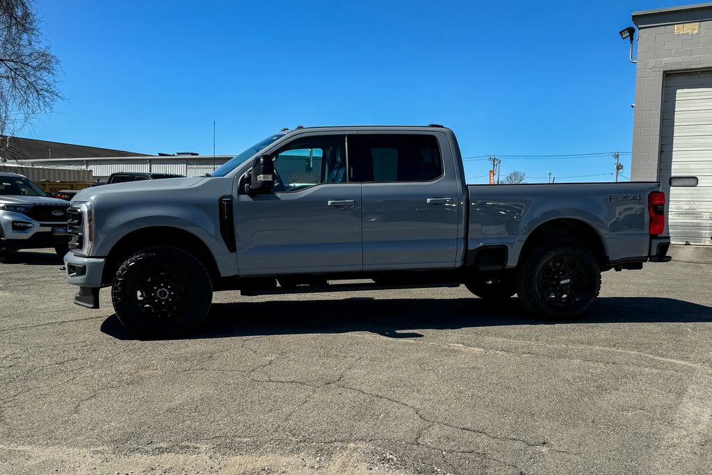 Certified 2024 Ford F250 Lariat w/ Black Appearance Package image 2