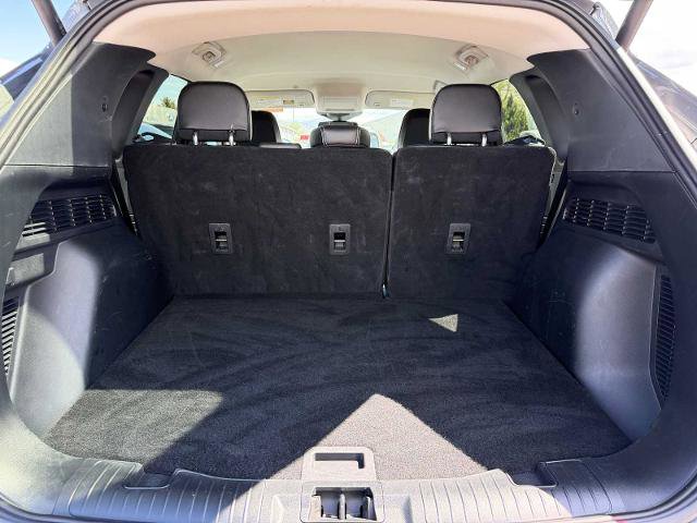 Certified 2025 Ford Escape Platinum AWD/4WD image 10
