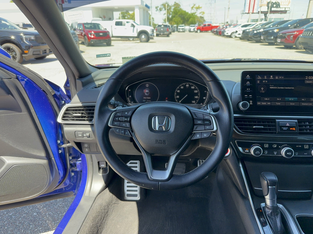 Used 2018 Honda Accord Sport image 31