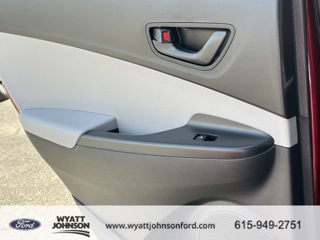 Used 2023 Hyundai Kona SEL AWD/4WD image 18