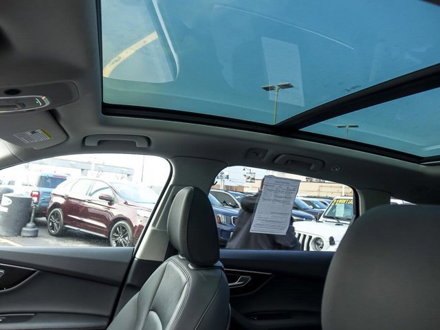 Used 2024 Audi Q7 3.0T Premium Plus image 15