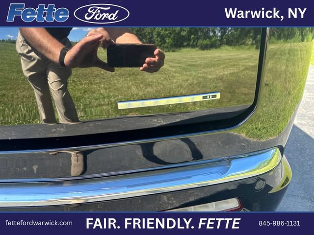 Used 2024 Jeep Wagoneer Series II w/ Flexible Seating Group AWD/4WD image 10
