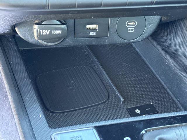 Used 2025 Hyundai Elantra SEL FWD image 26