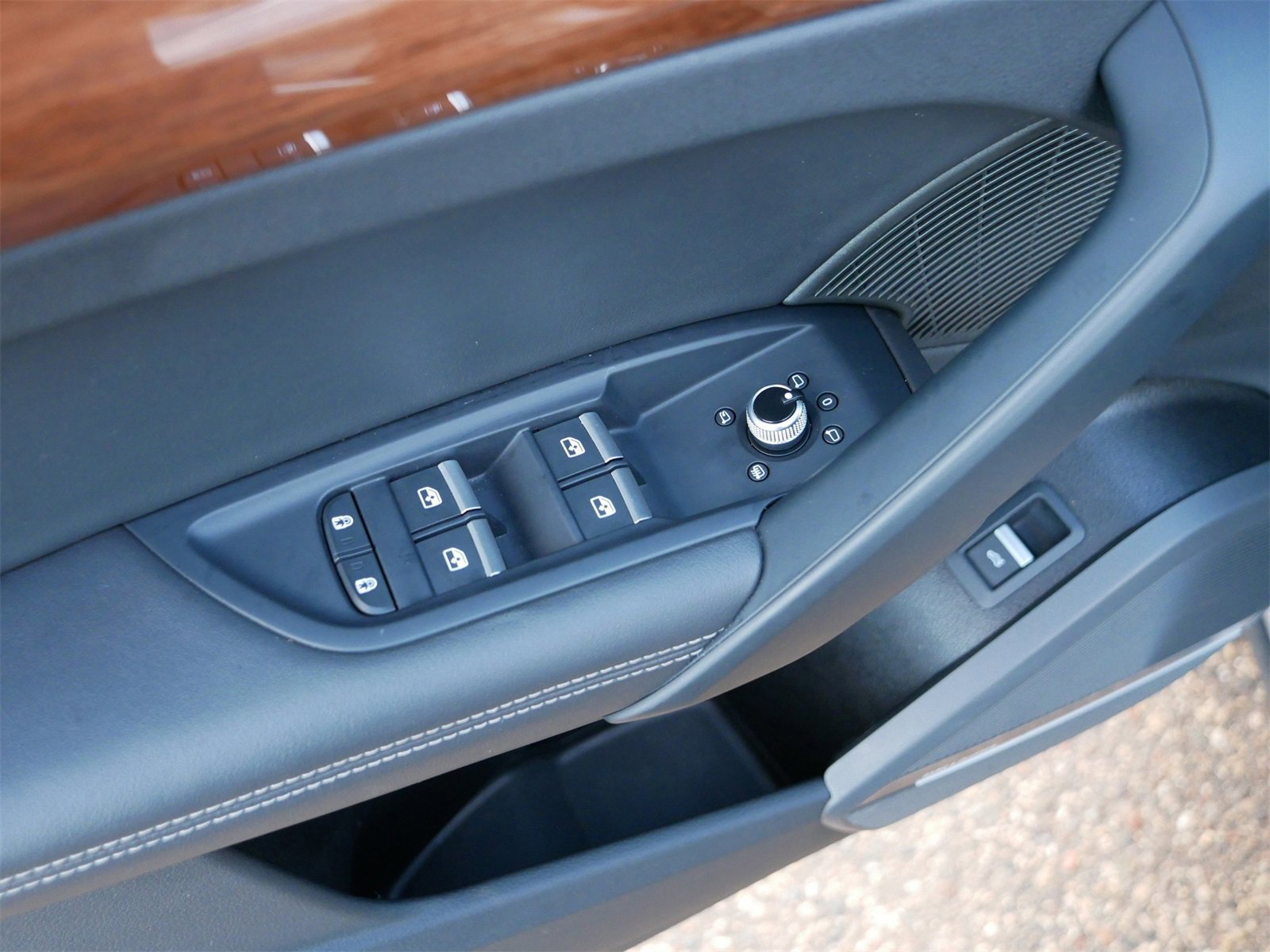 Used 2023 Audi Q5 2.0T Premium Plus image 14