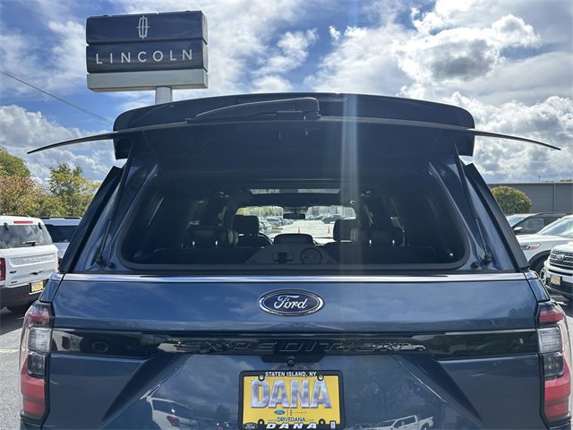 Certified 2019 Ford Expedition Limited w/ Equipment Group 303A image 5