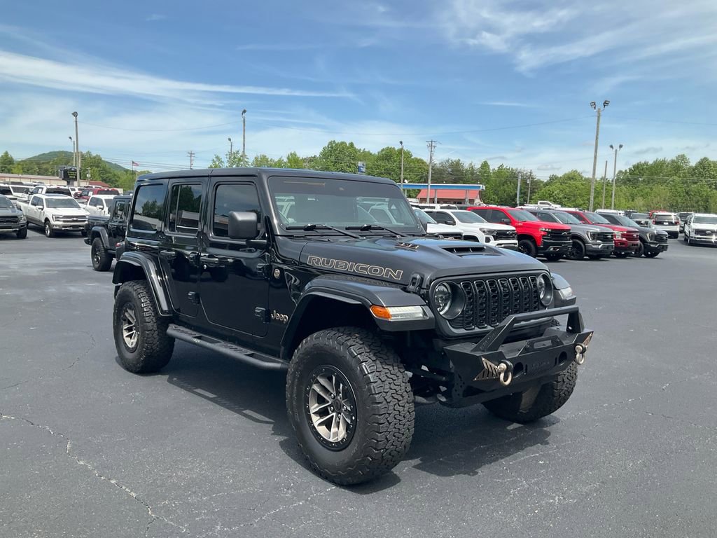 Used 2024 Jeep Wrangler Unlimited Rubicon 392 w/ Dual Top Group AWD/4WD image 3