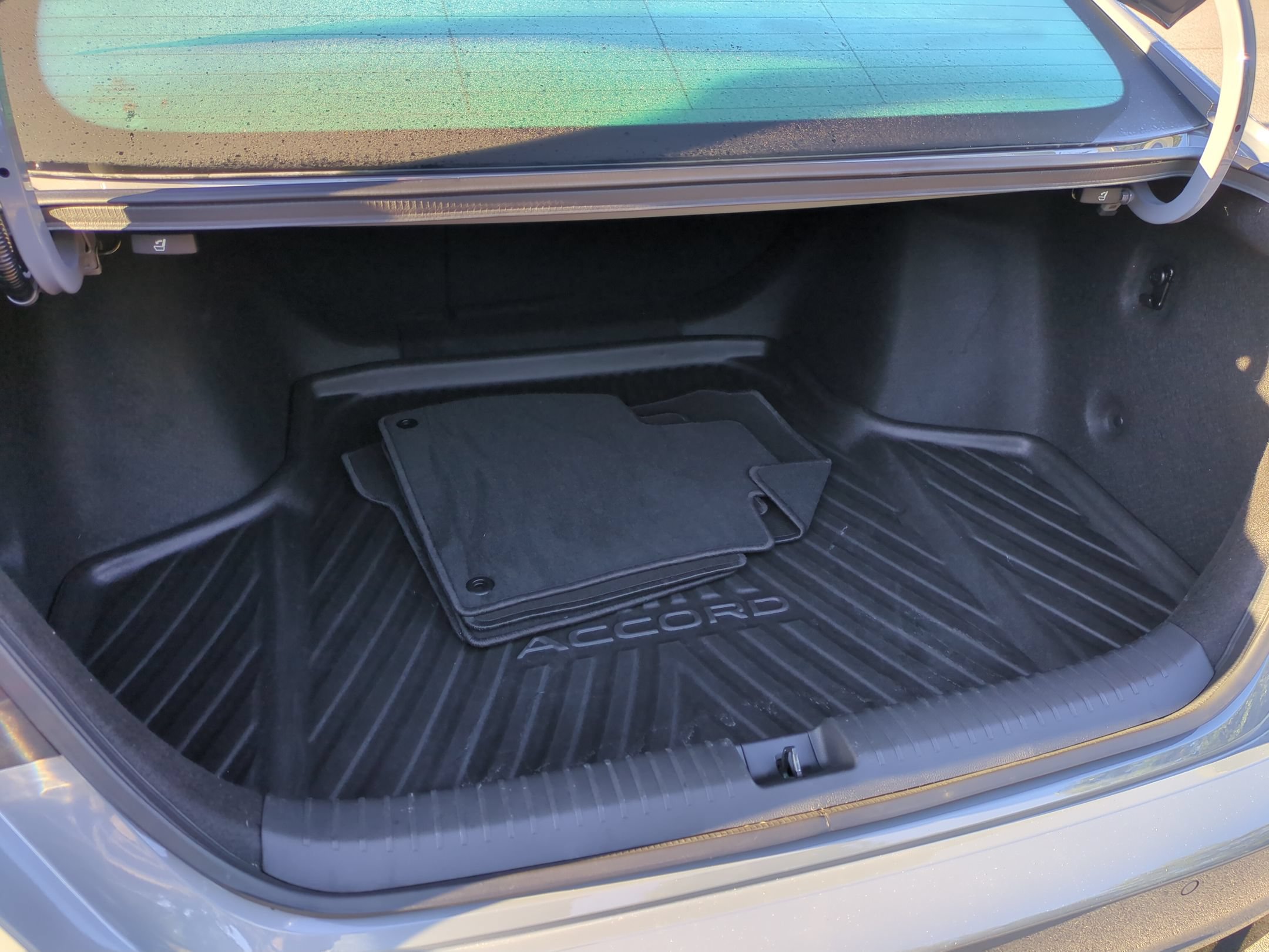 Used 2023 Honda Accord Touring image 34
