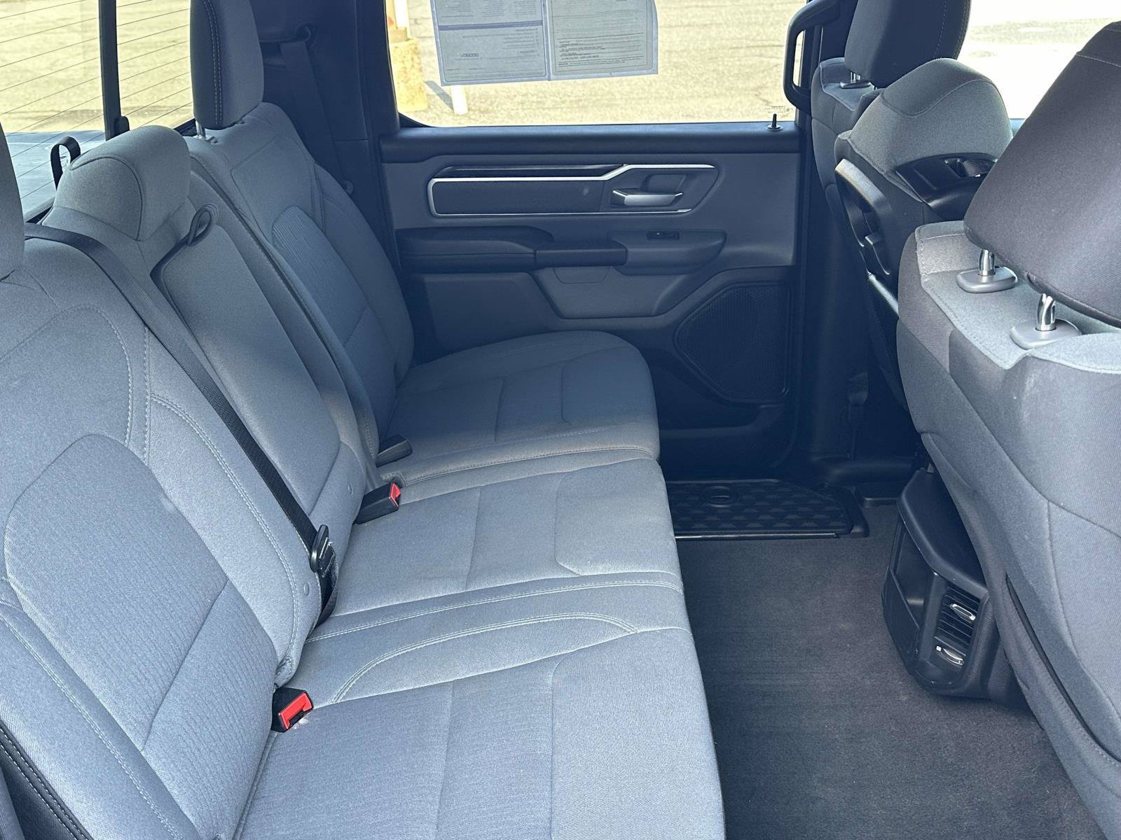 Used 2022 RAM 1500 Big Horn AWD/4WD image 10