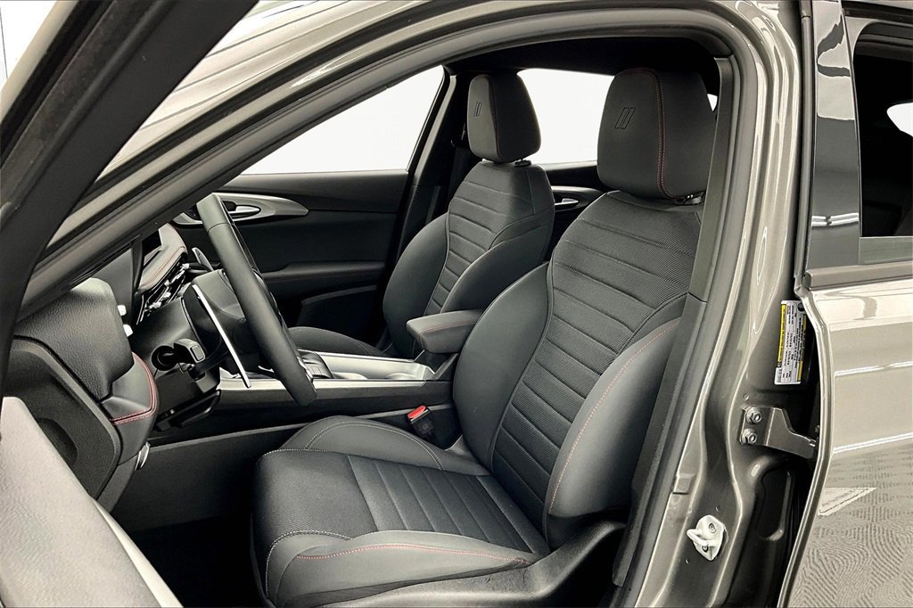 Used 2024 Dodge Hornet R/T image 25