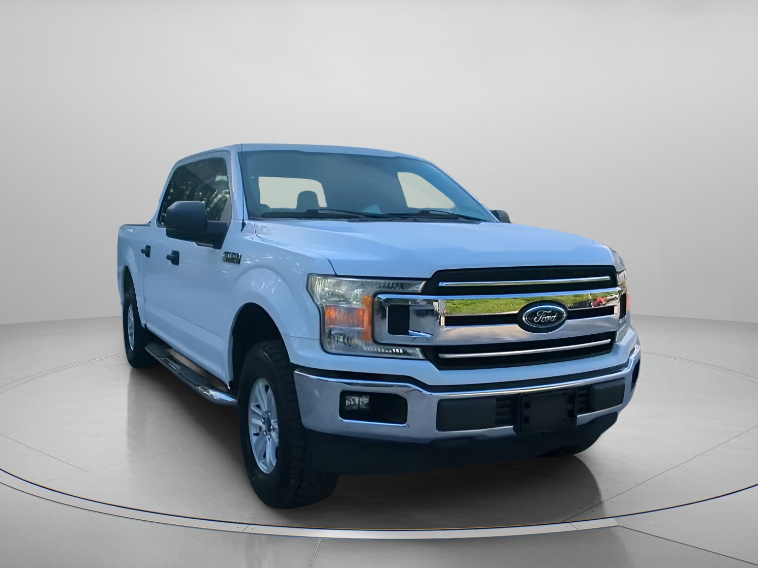Certified 2018 Ford F150 XLT RWD image 5