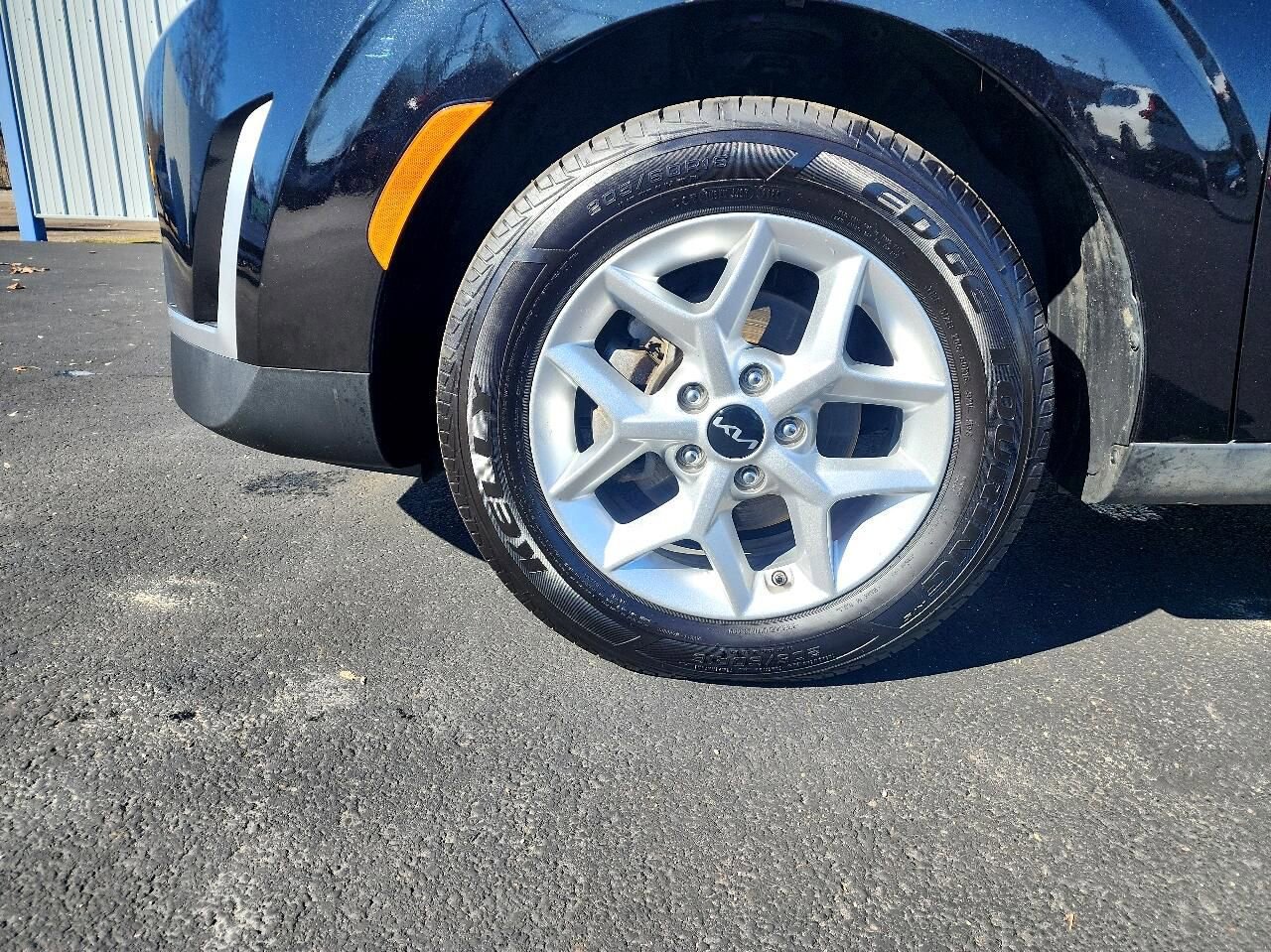 Used 2023 Kia Soul LX w/ Option Group 015 image 9