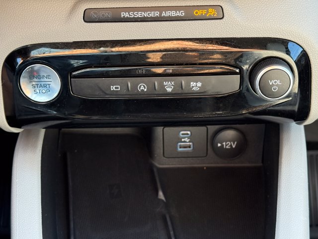 Certified 2023 Ford Escape Active w/ Tech Pack #2 FWD image 5