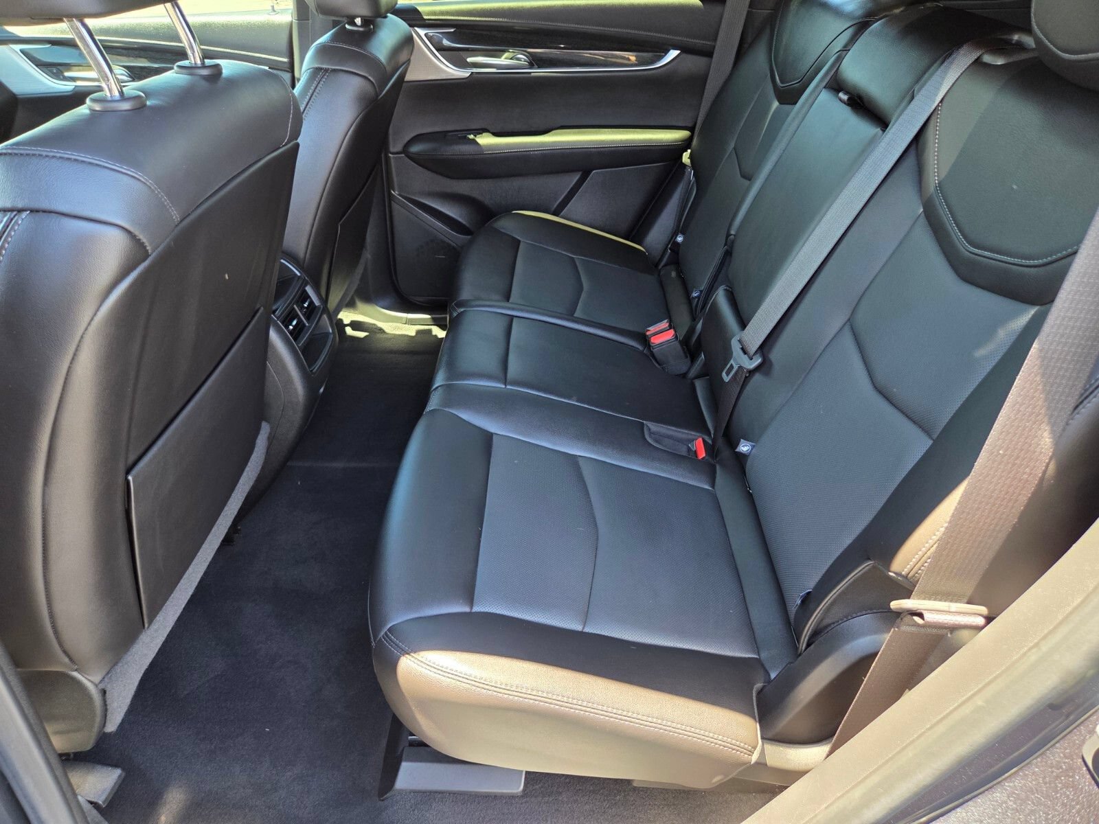 Used 2021 Cadillac XT5 Premium Luxury FWD image 12