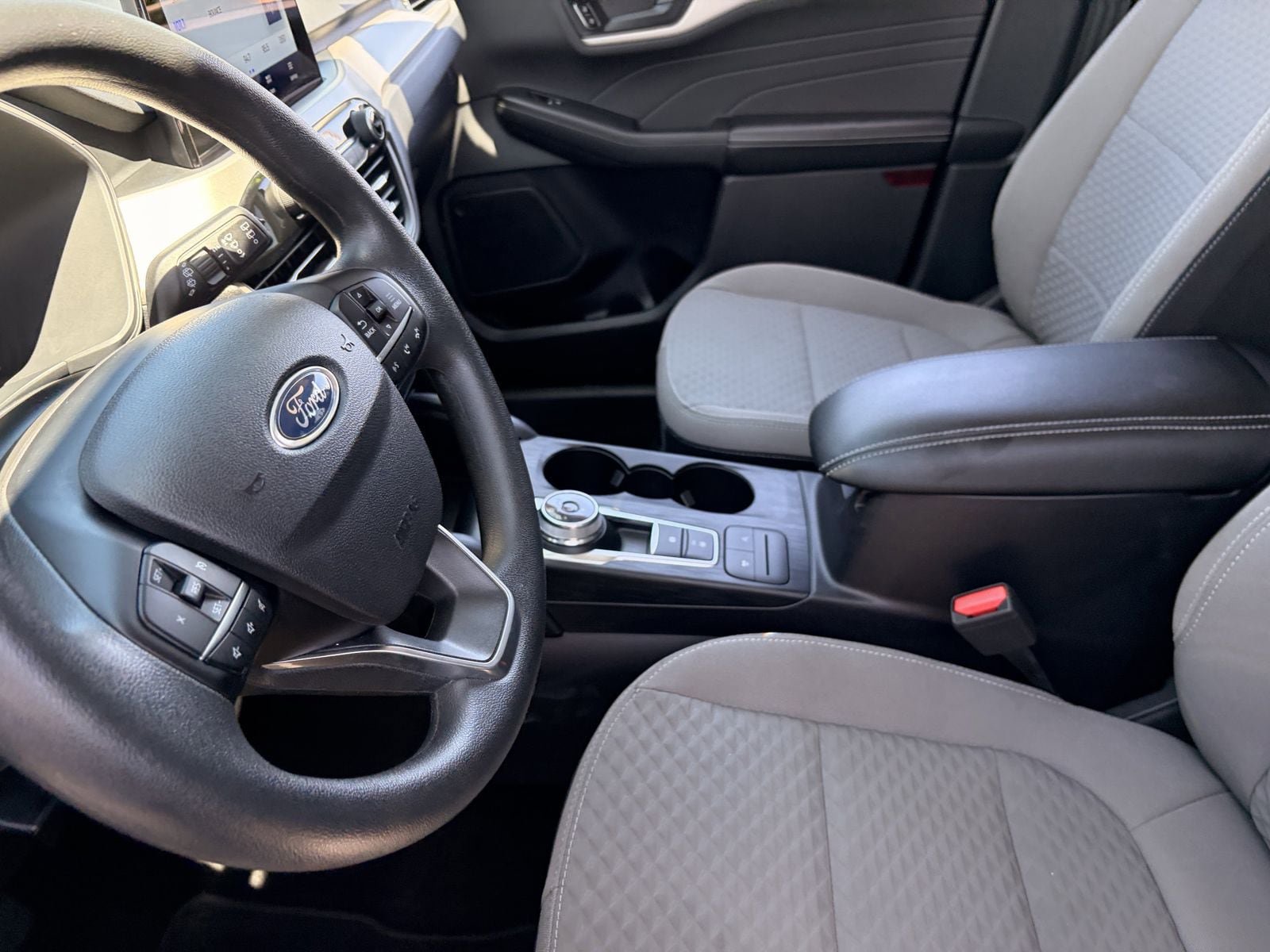 Certified 2022 Ford Escape SE FWD image 16