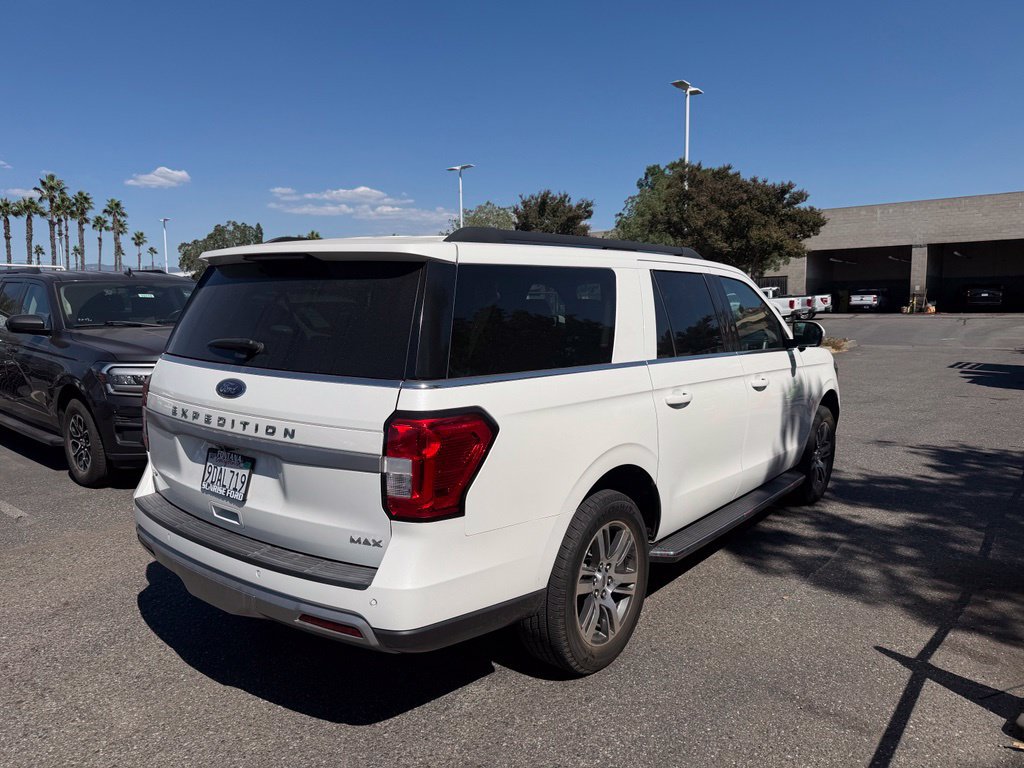 Certified 2022 Ford Expedition Max XLT RWD image 4