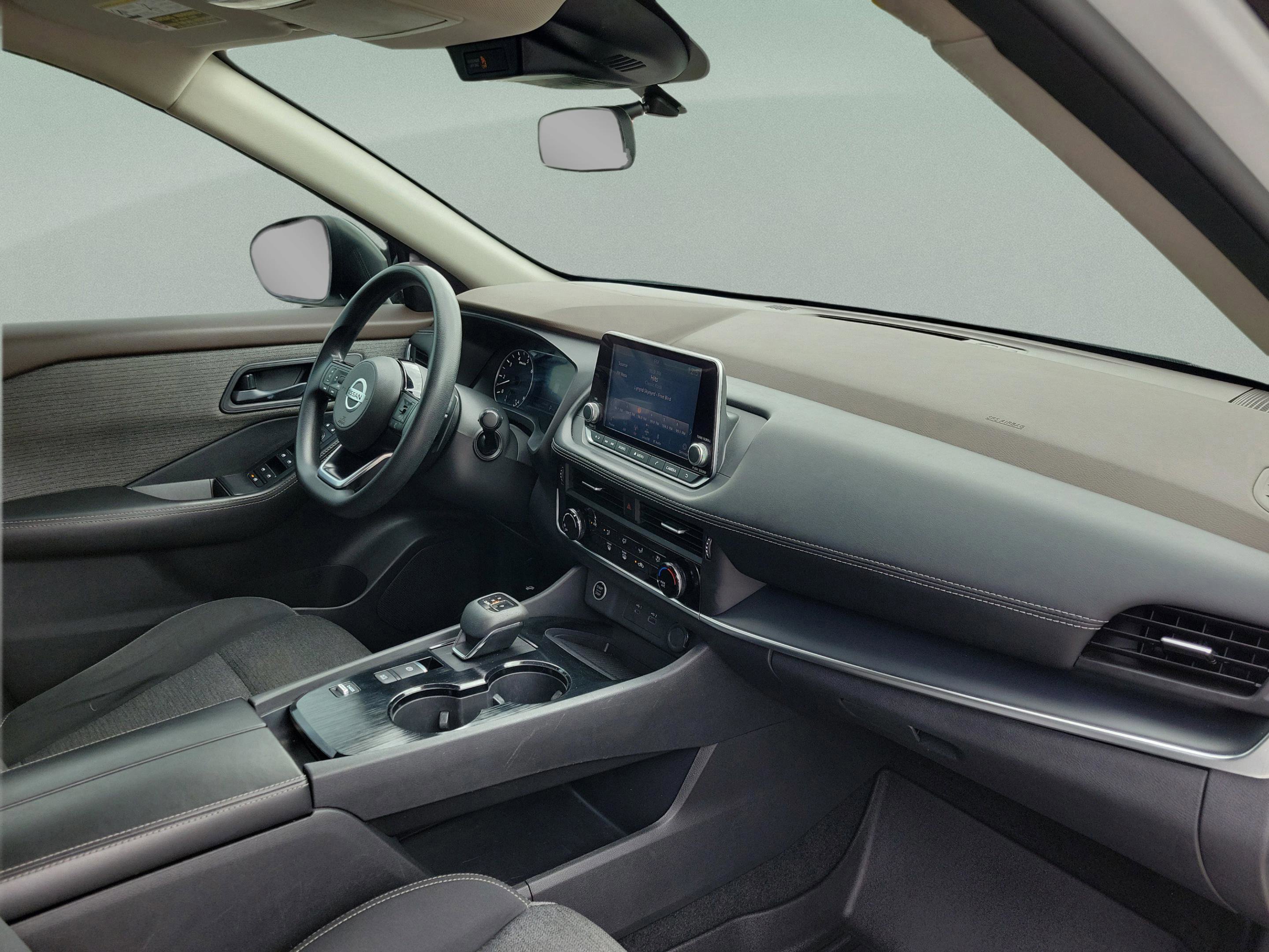 Used 2021 Nissan Rogue S image 12