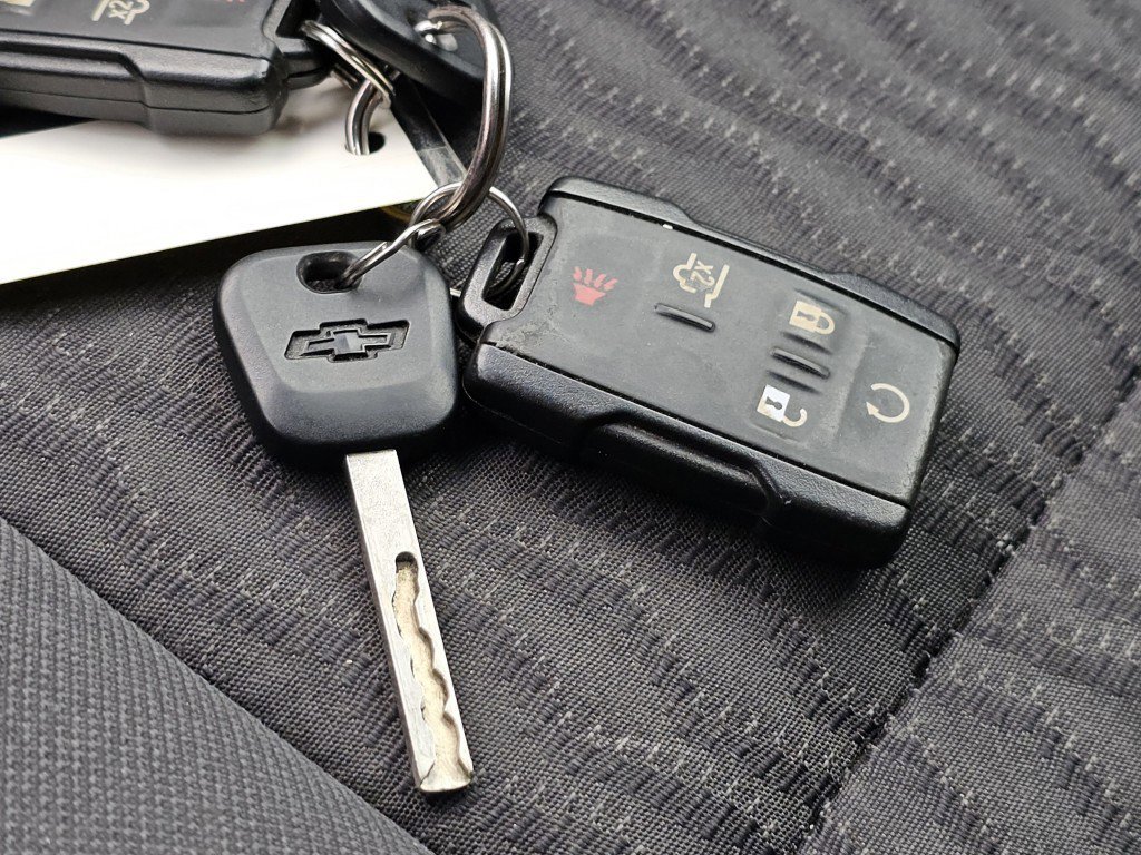 Used 2017 Chevrolet Suburban LS image 31