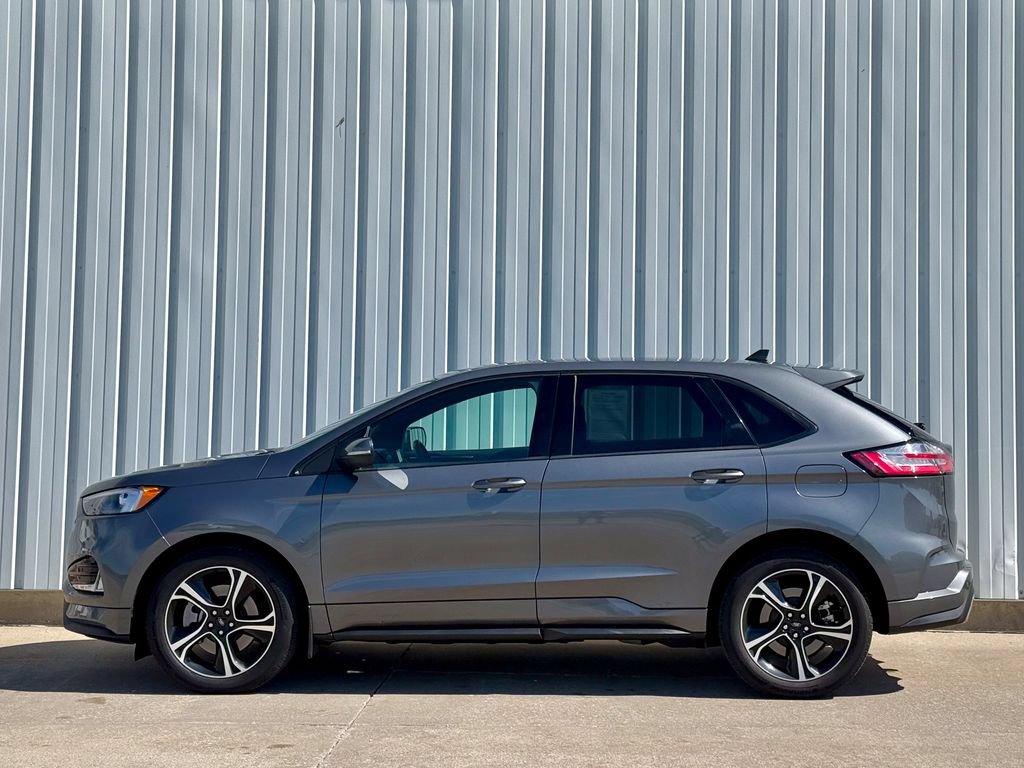 Certified 2022 Ford Edge ST AWD/4WD image 3