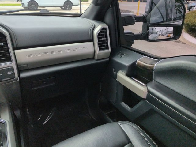 Certified 2022 Ford F250 Lariat w/ Tremor Off-Road Package AWD/4WD image 17