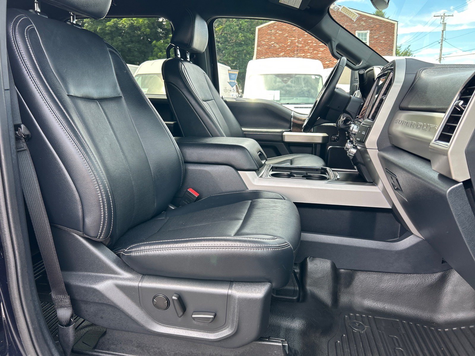 Certified 2022 Ford F250 Lariat AWD/4WD image 20
