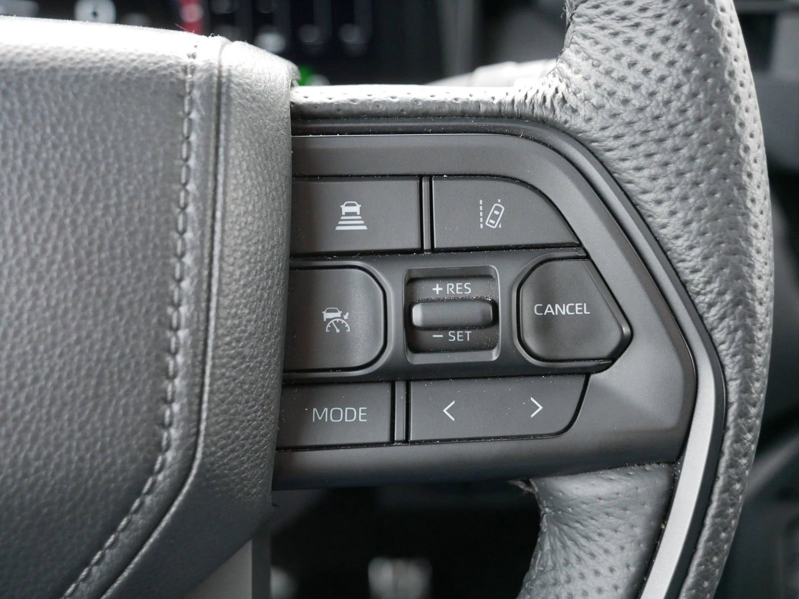 Used 2025 Toyota Sequoia TRD Pro image 32