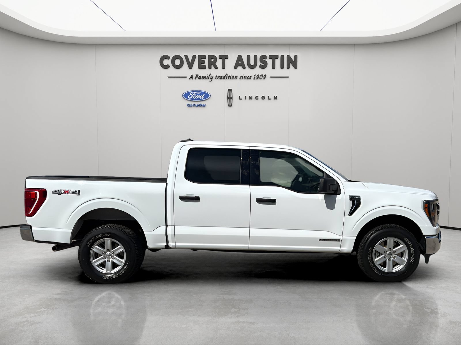 Certified 2023 Ford F150 XLT w/ Equipment Group 301A Mid AWD/4WD image 6