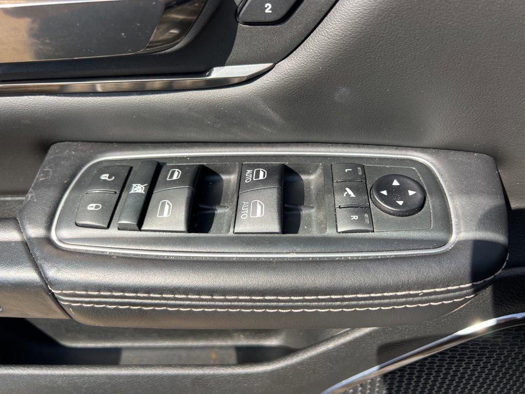 Used 2020 RAM 1500 Limited w/ Body Color Bumper Group image 26